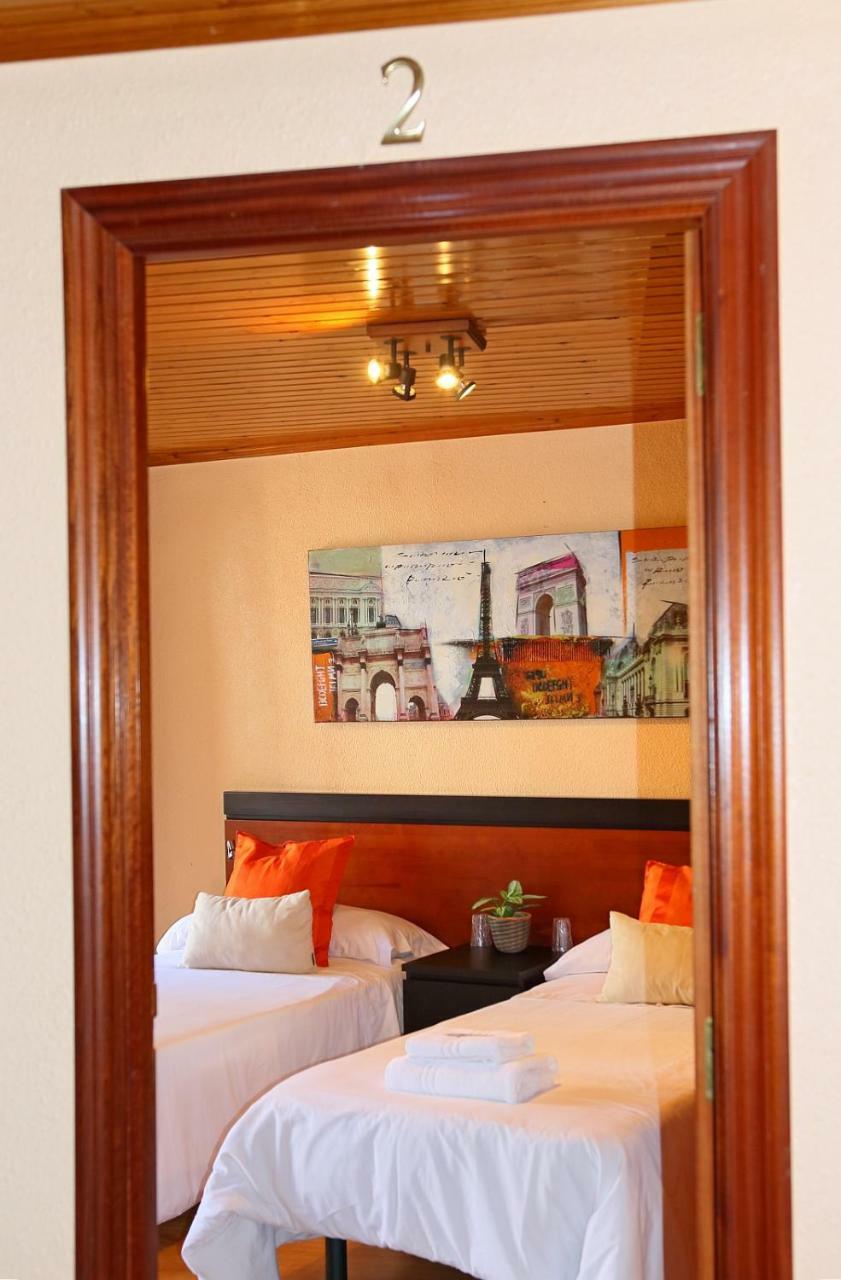 Aqua Rooms Sarria Extérieur photo